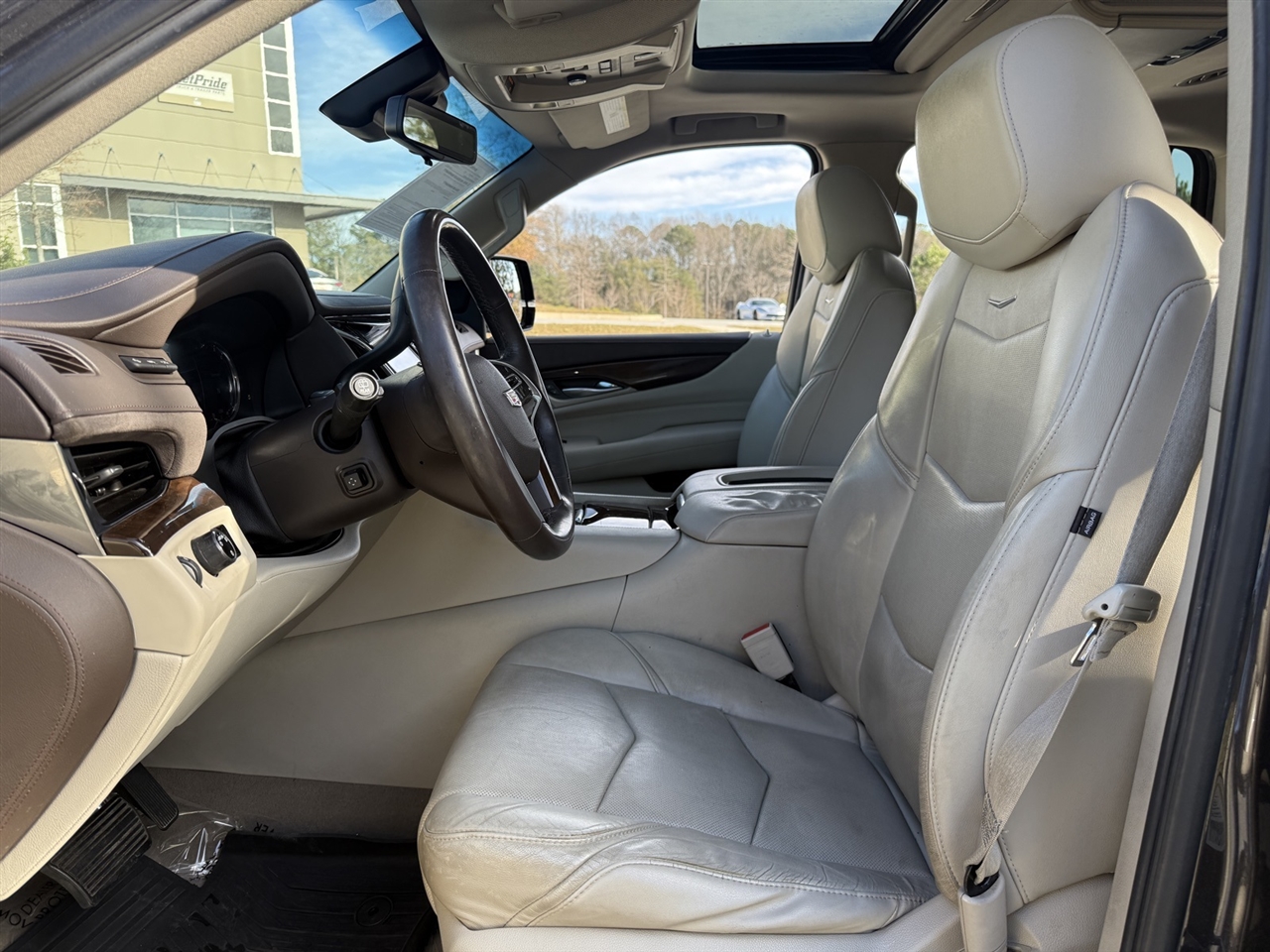 Cadillac Escalade  2017