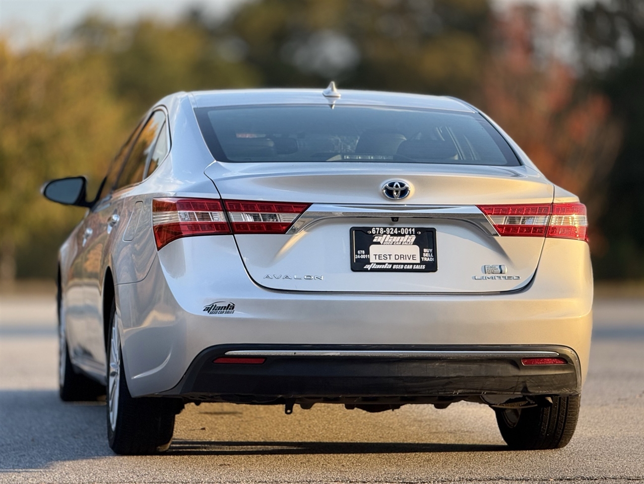 2013 Toyota Avalon Hybrid photo 4