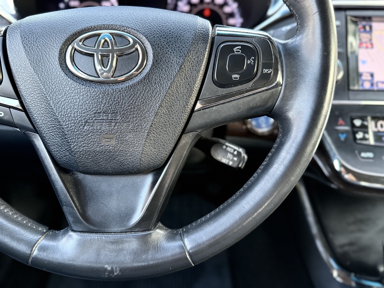 Toyota Avalon Hybrid  2013