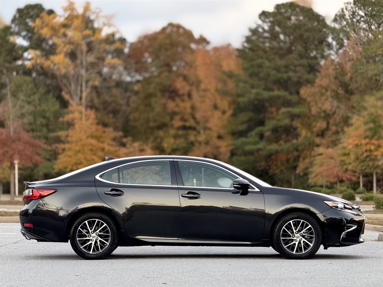 Lexus ES  2017