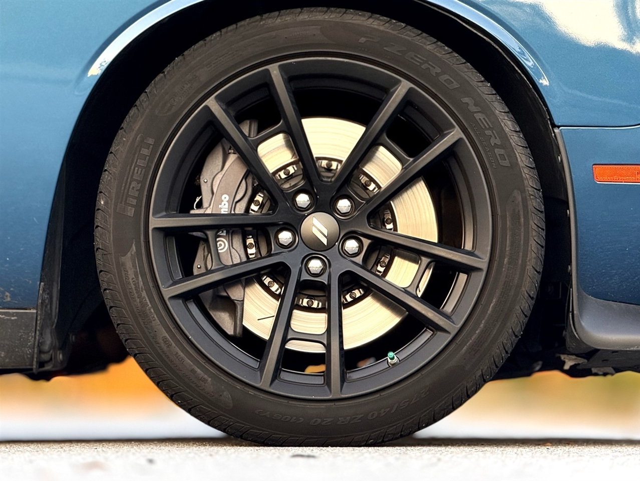 Dodge Challenger  2020