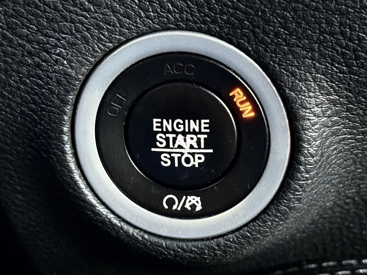 Dodge Challenger  2020