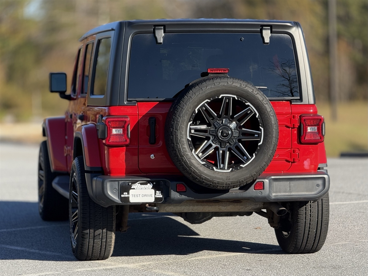 2018 Jeep Wrangler Unlimited Sahara photo 3