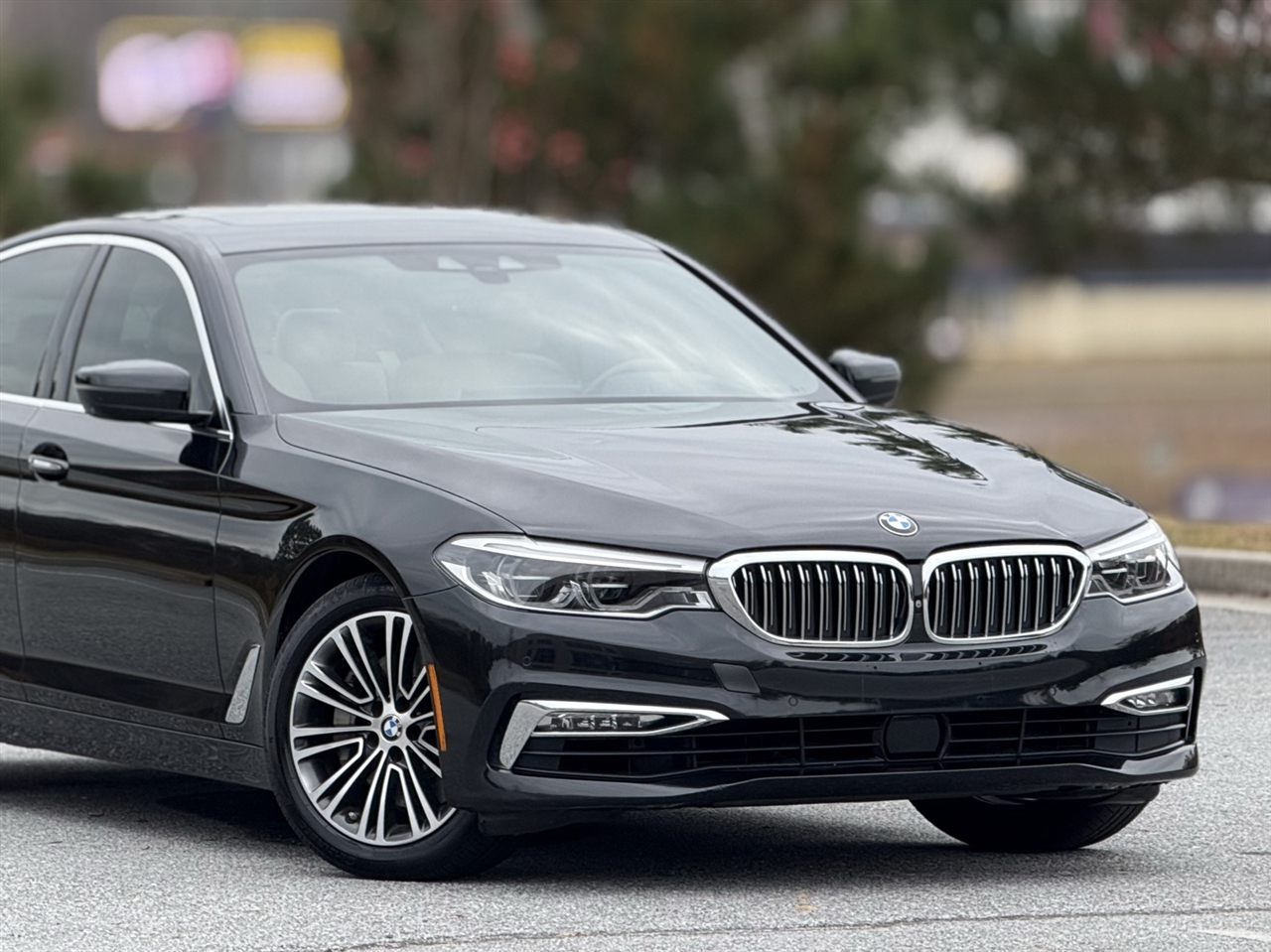 BMW 5 Series  2018