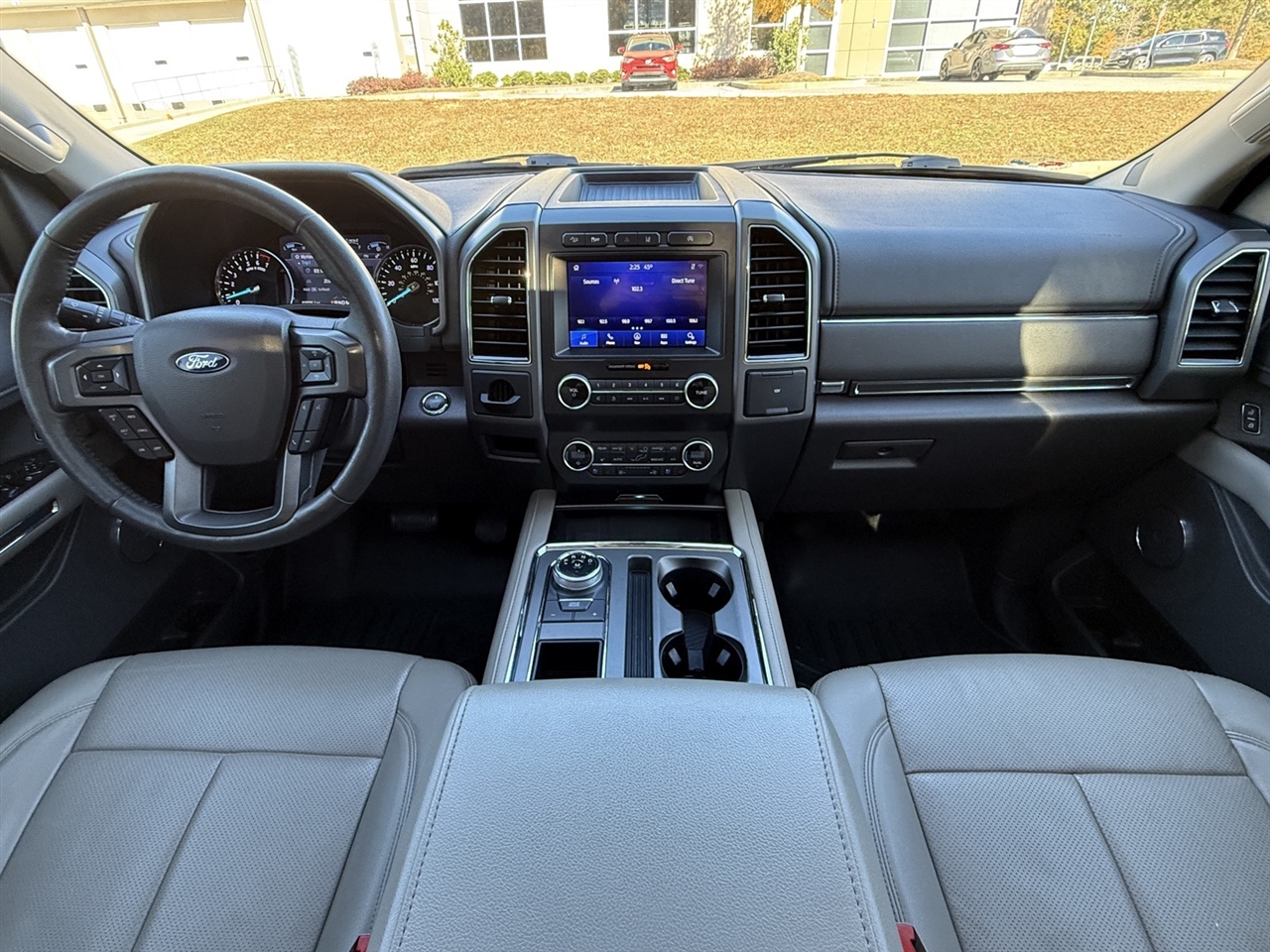 Ford Expedition  2020