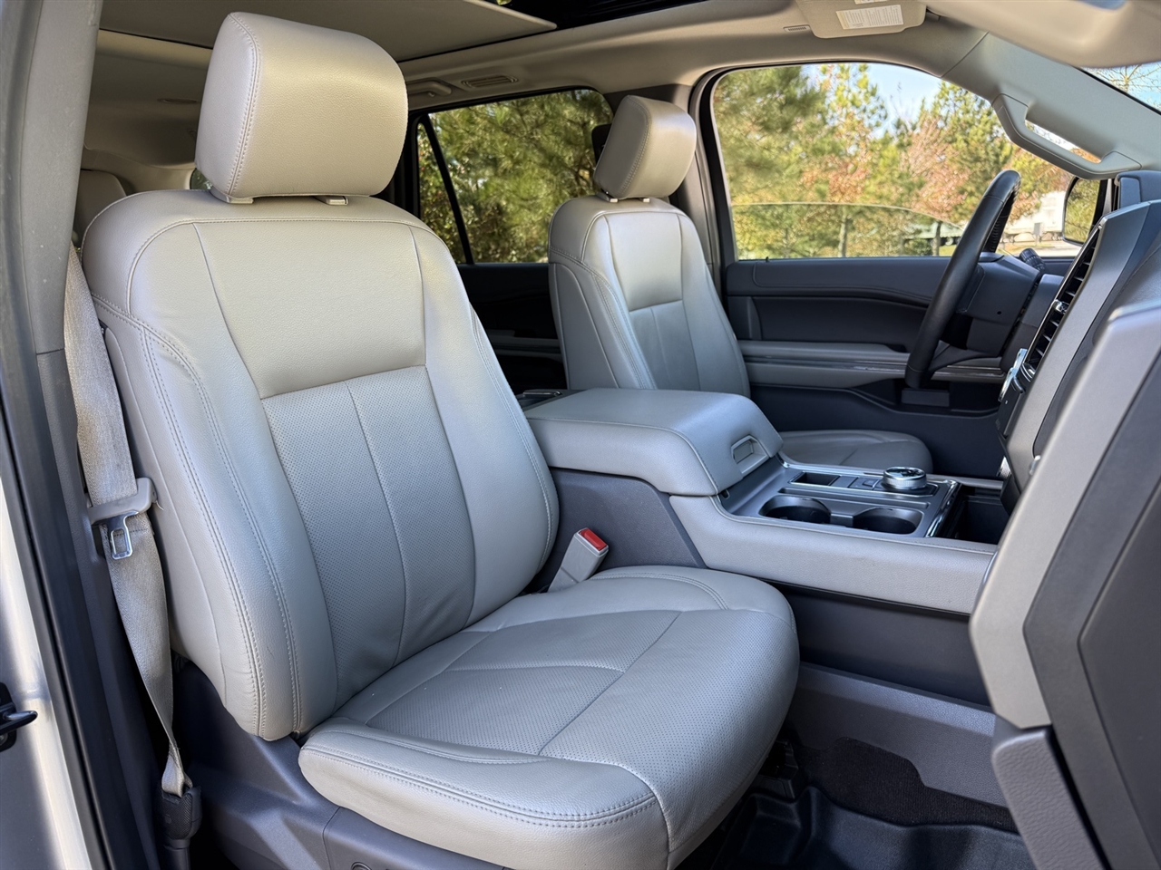 Ford Expedition  2020