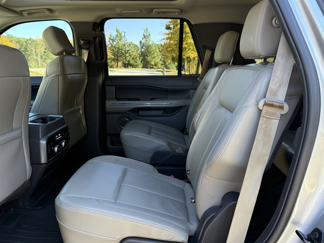 Ford Expedition  2020