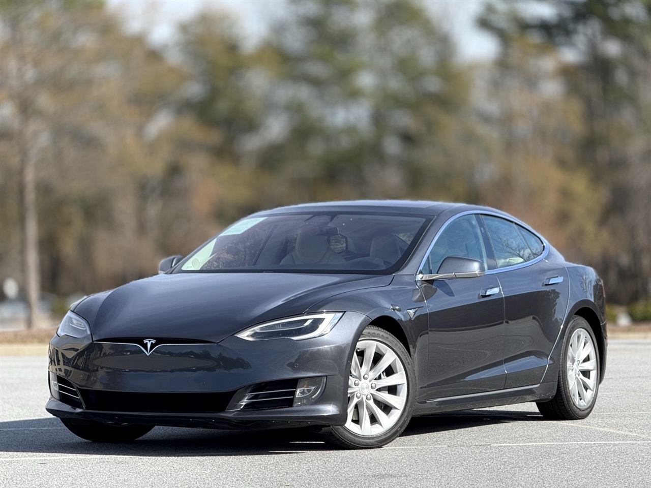 Tesla Model S  2018