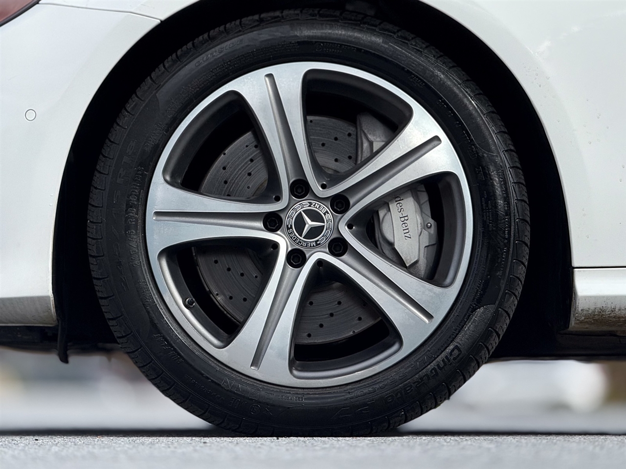 Mercedes-Benz E-Class  2018