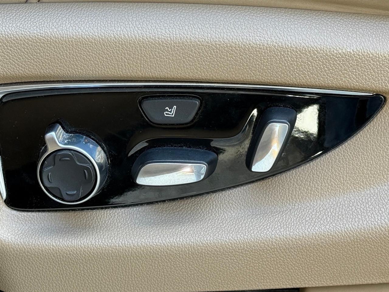 Cadillac Escalade  2019