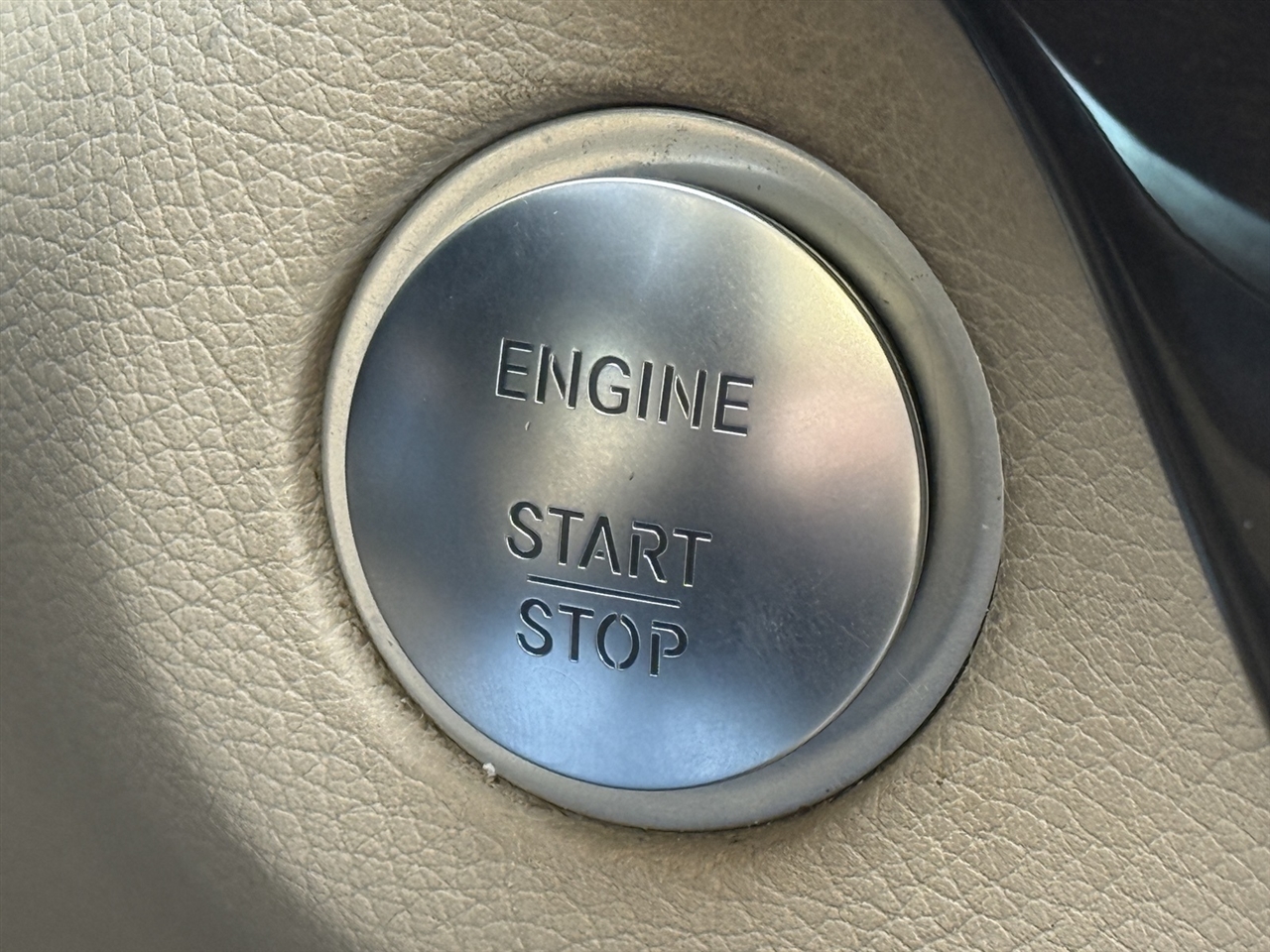 Mercedes-Benz GLE  2017