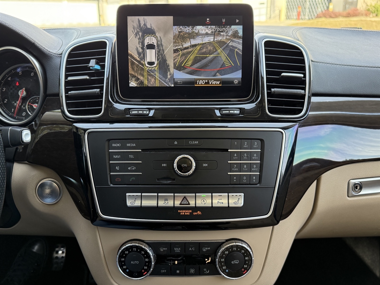 Mercedes-Benz GLE  2017