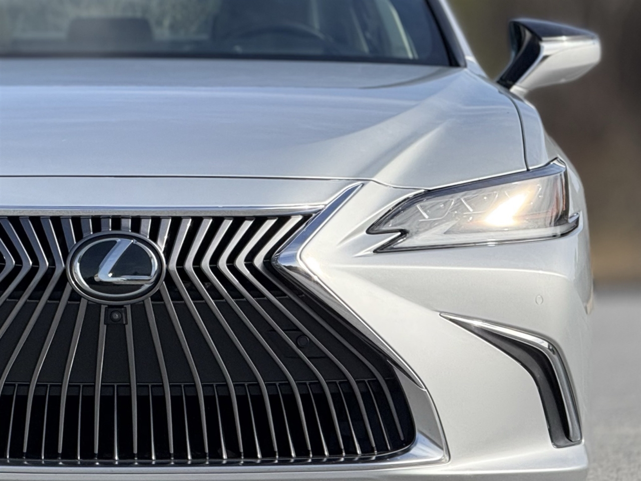 Lexus ES  2019
