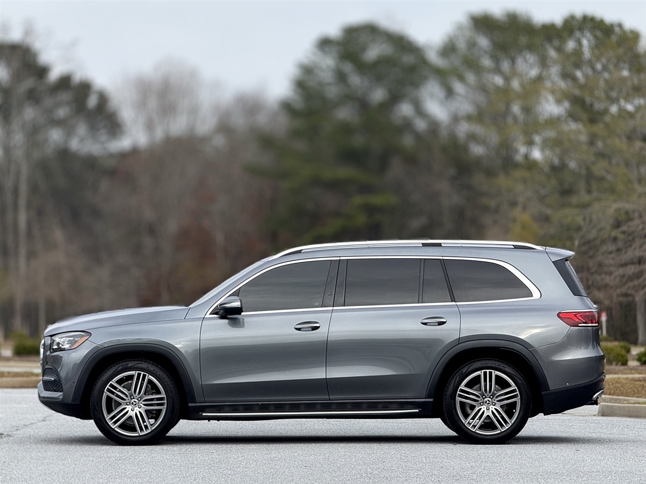 Mercedes-Benz GLS  2022