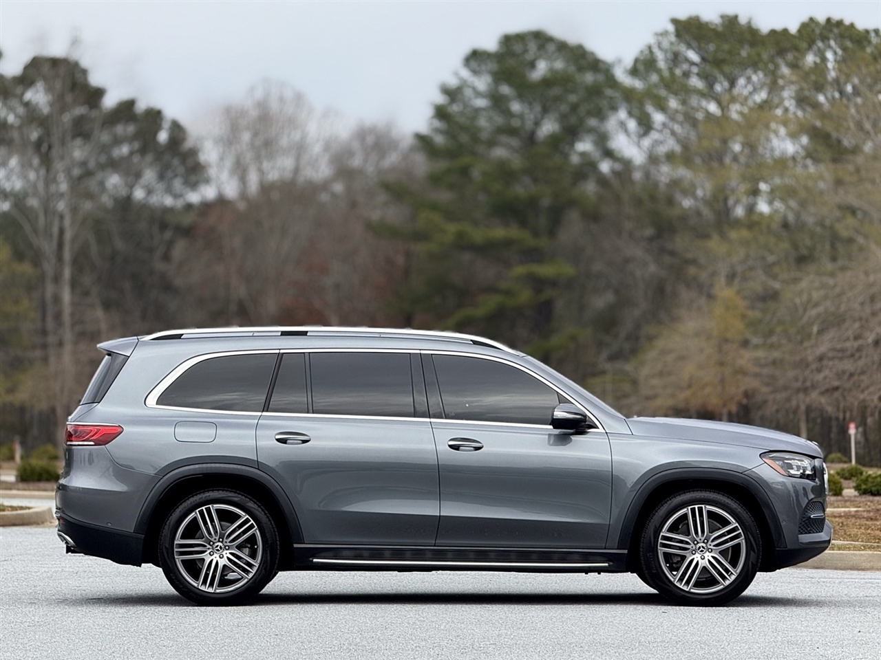 Mercedes-Benz GLS  2022