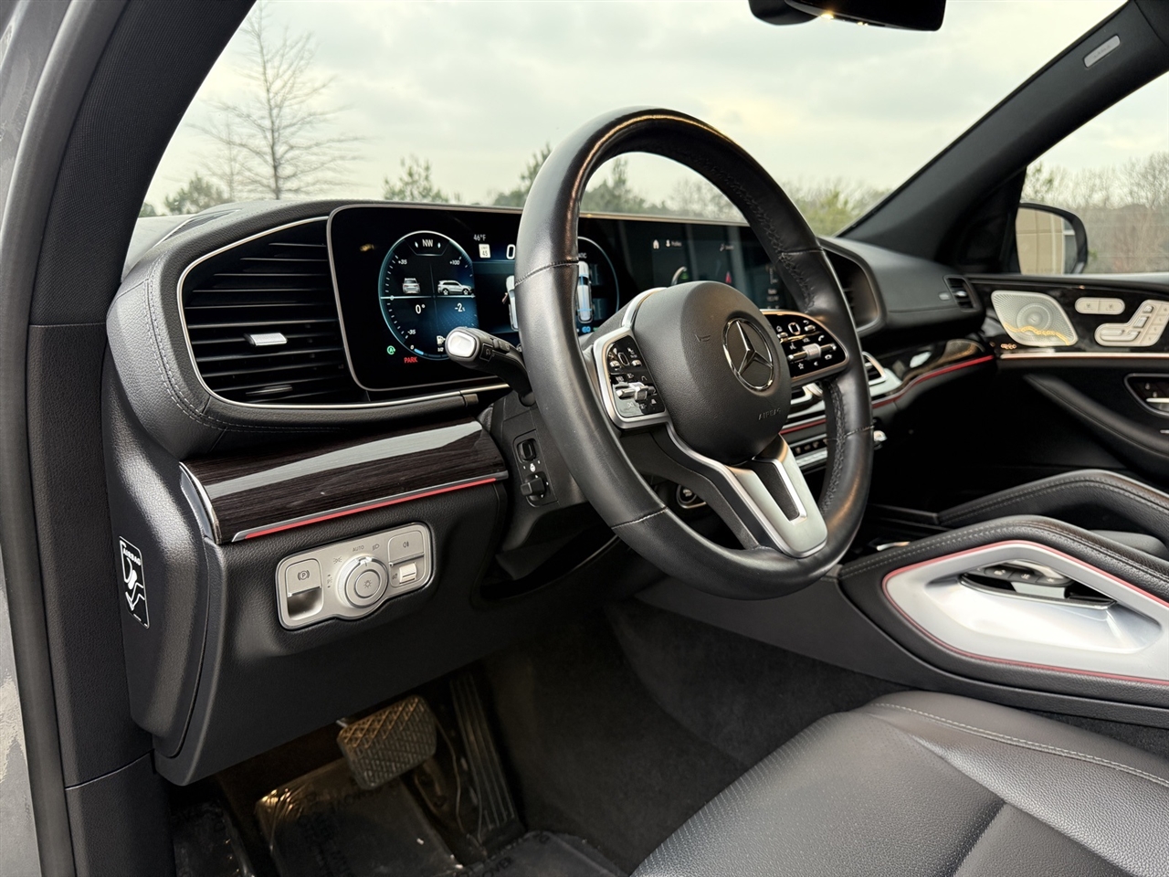 Mercedes-Benz GLS  2022