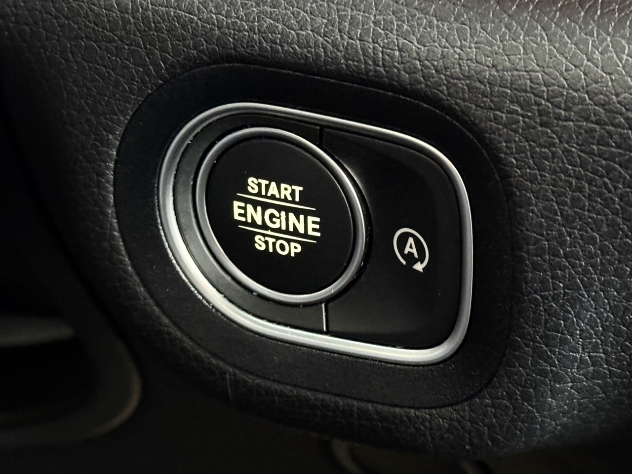 Mercedes-Benz GLS  2022