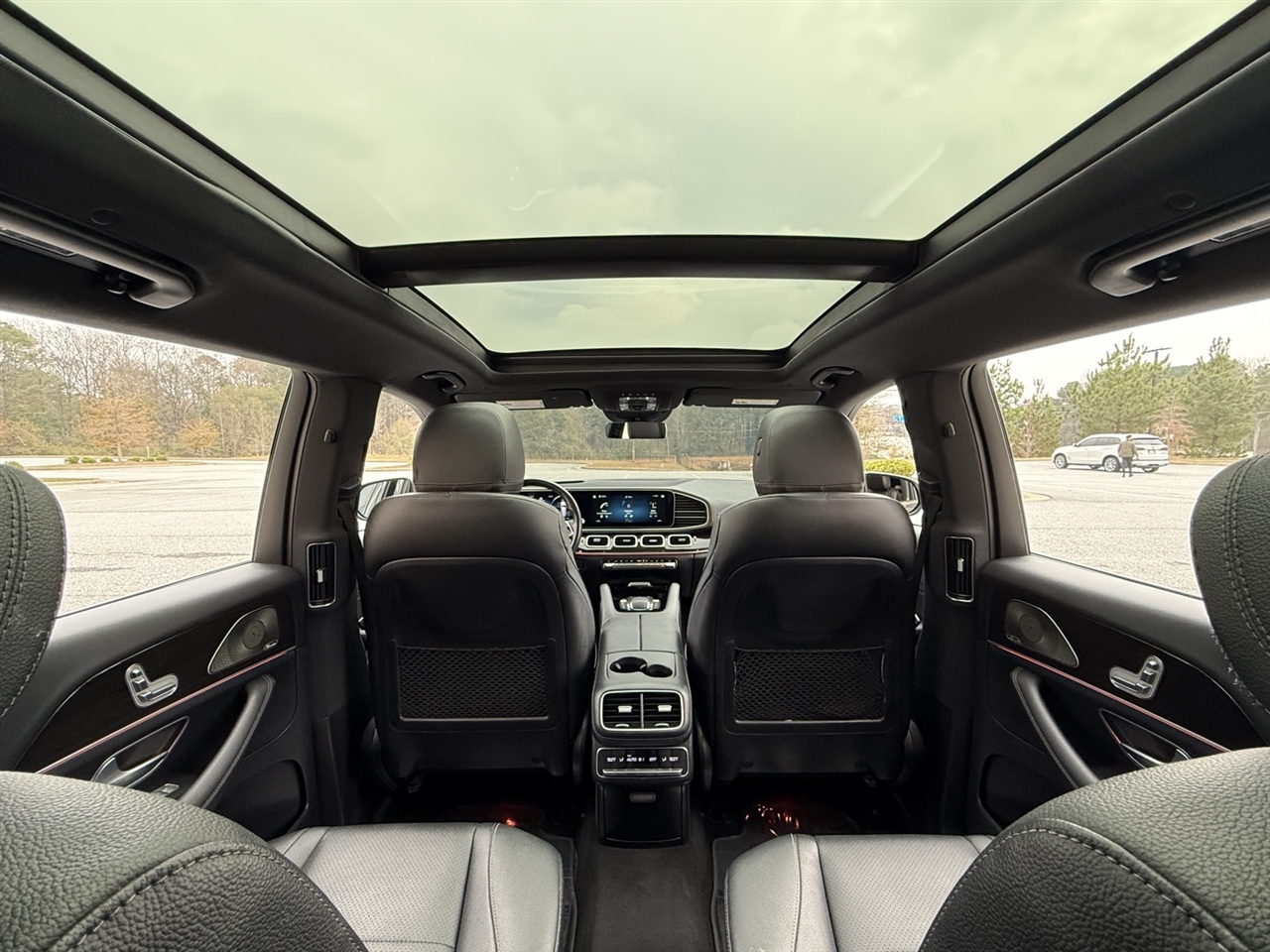 Mercedes-Benz GLS  2022