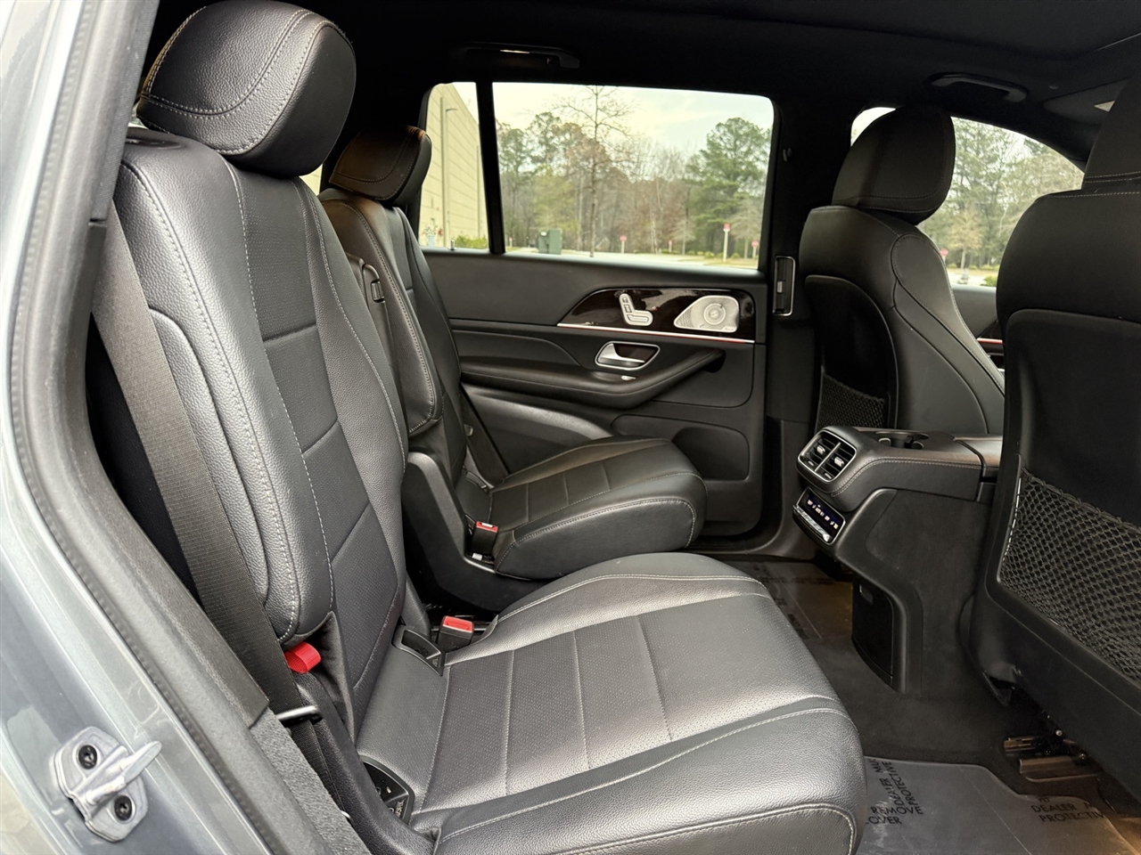 Mercedes-Benz GLS  2022