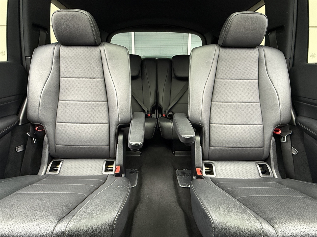 Mercedes-Benz GLS  2022