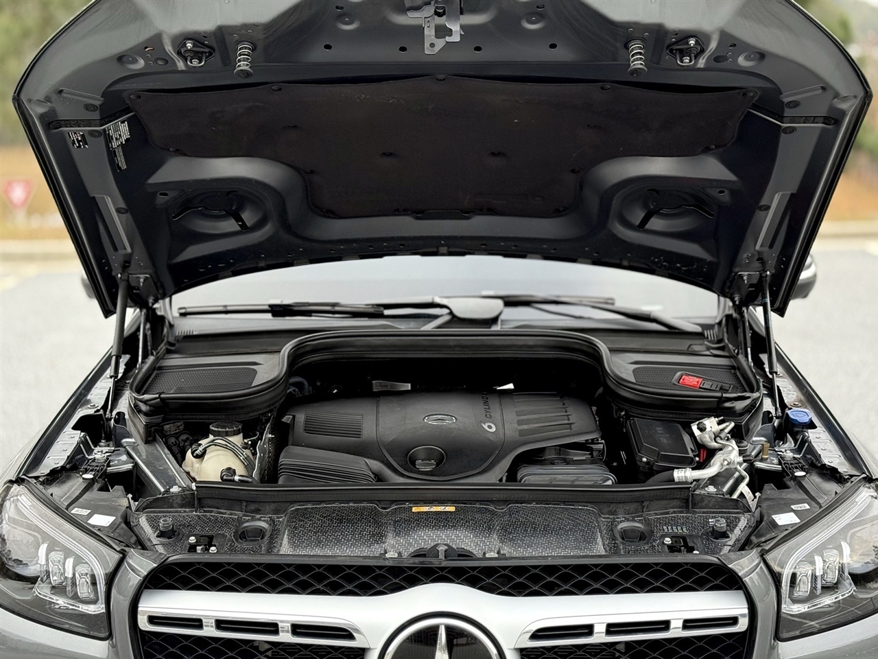 Mercedes-Benz GLS  2022