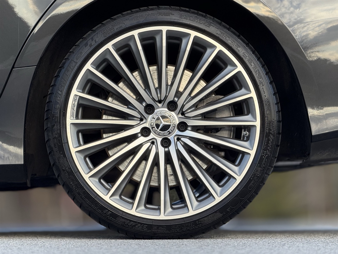 Mercedes-Benz CLS  2022