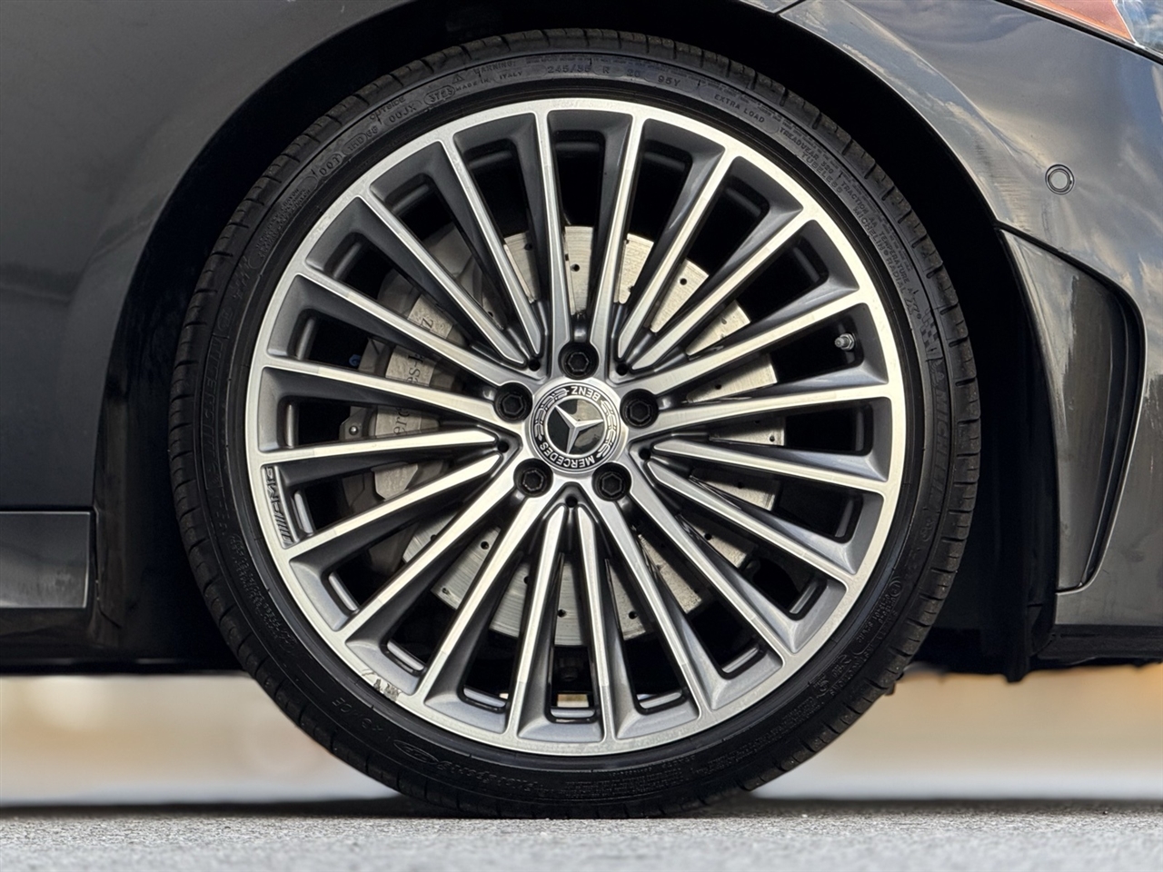 Mercedes-Benz CLS  2022