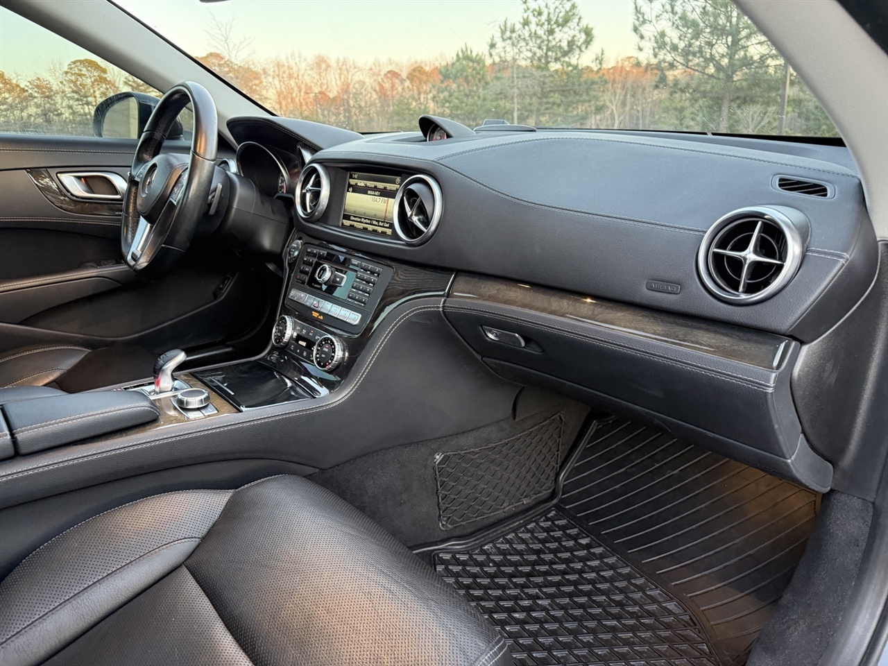 Mercedes-Benz SL  2016