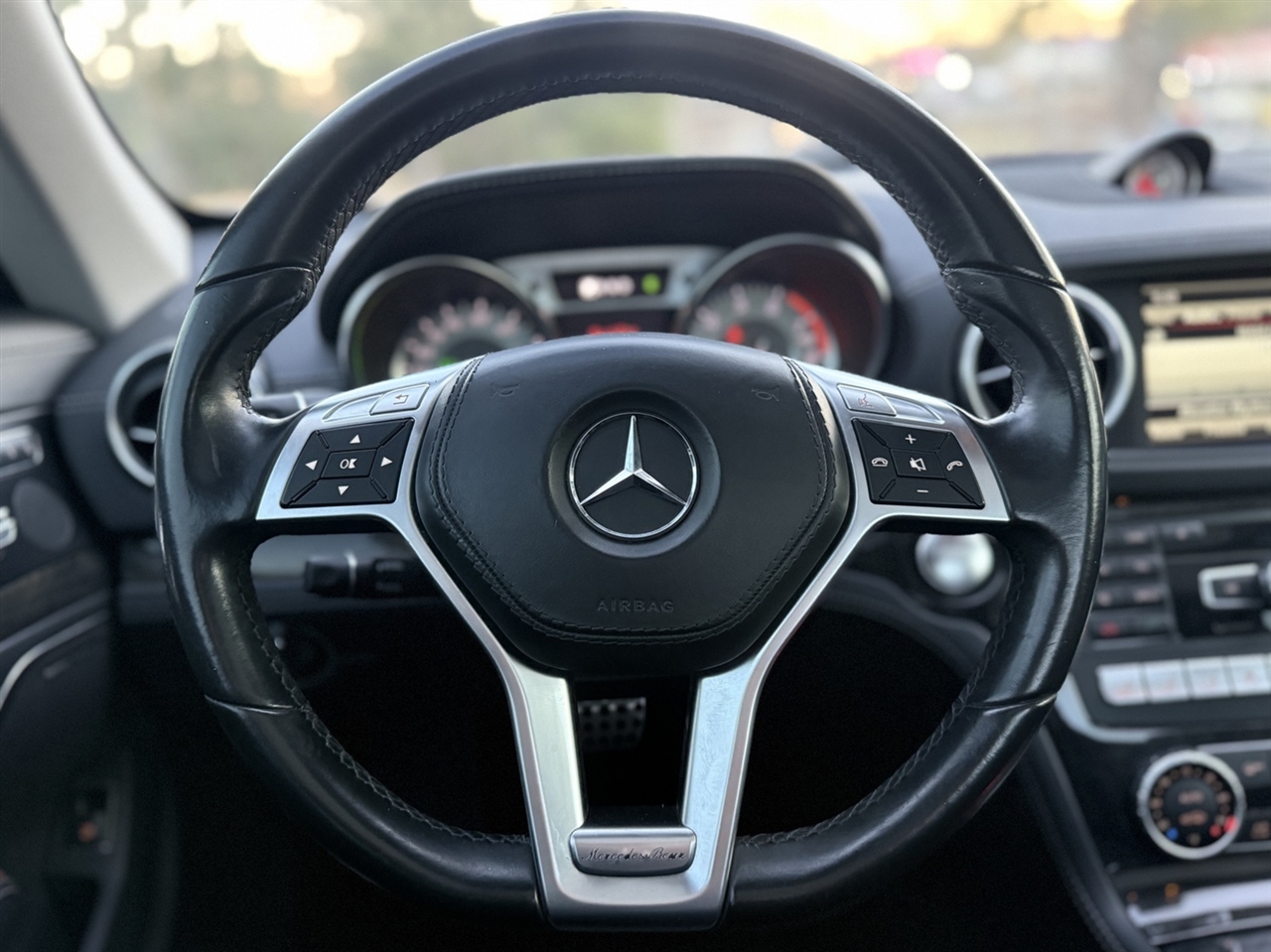 Mercedes-Benz SL  2016