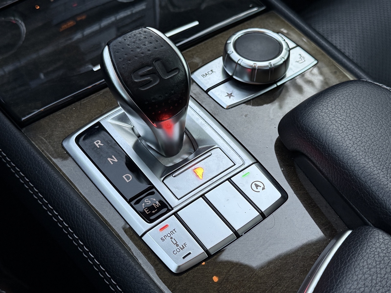 Mercedes-Benz SL  2016