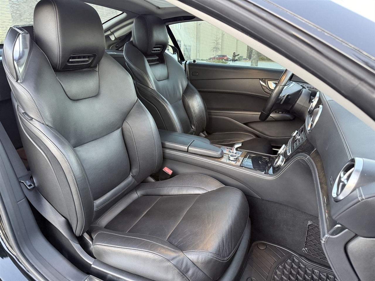 Mercedes-Benz SL  2016