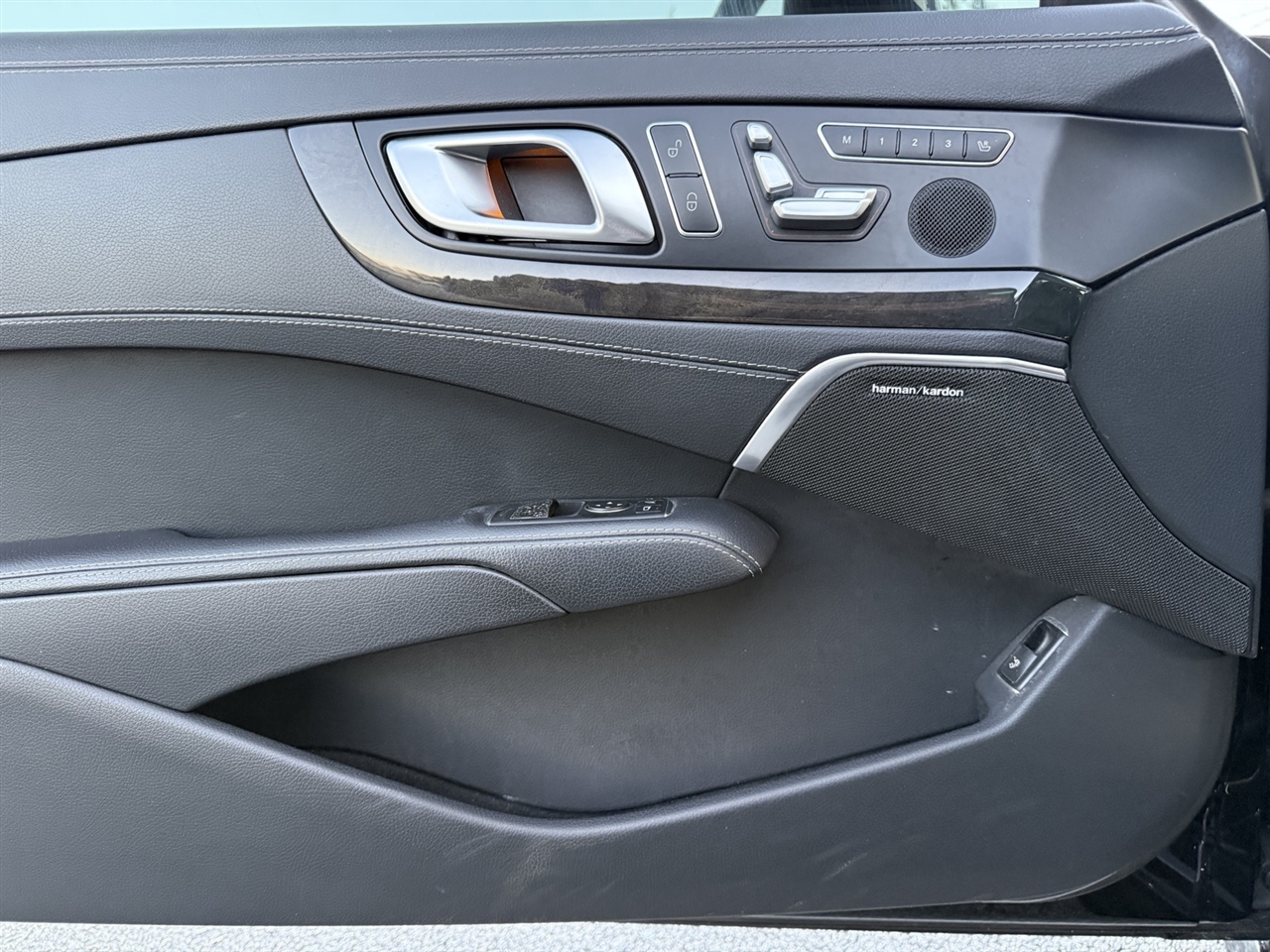 Mercedes-Benz SL  2016