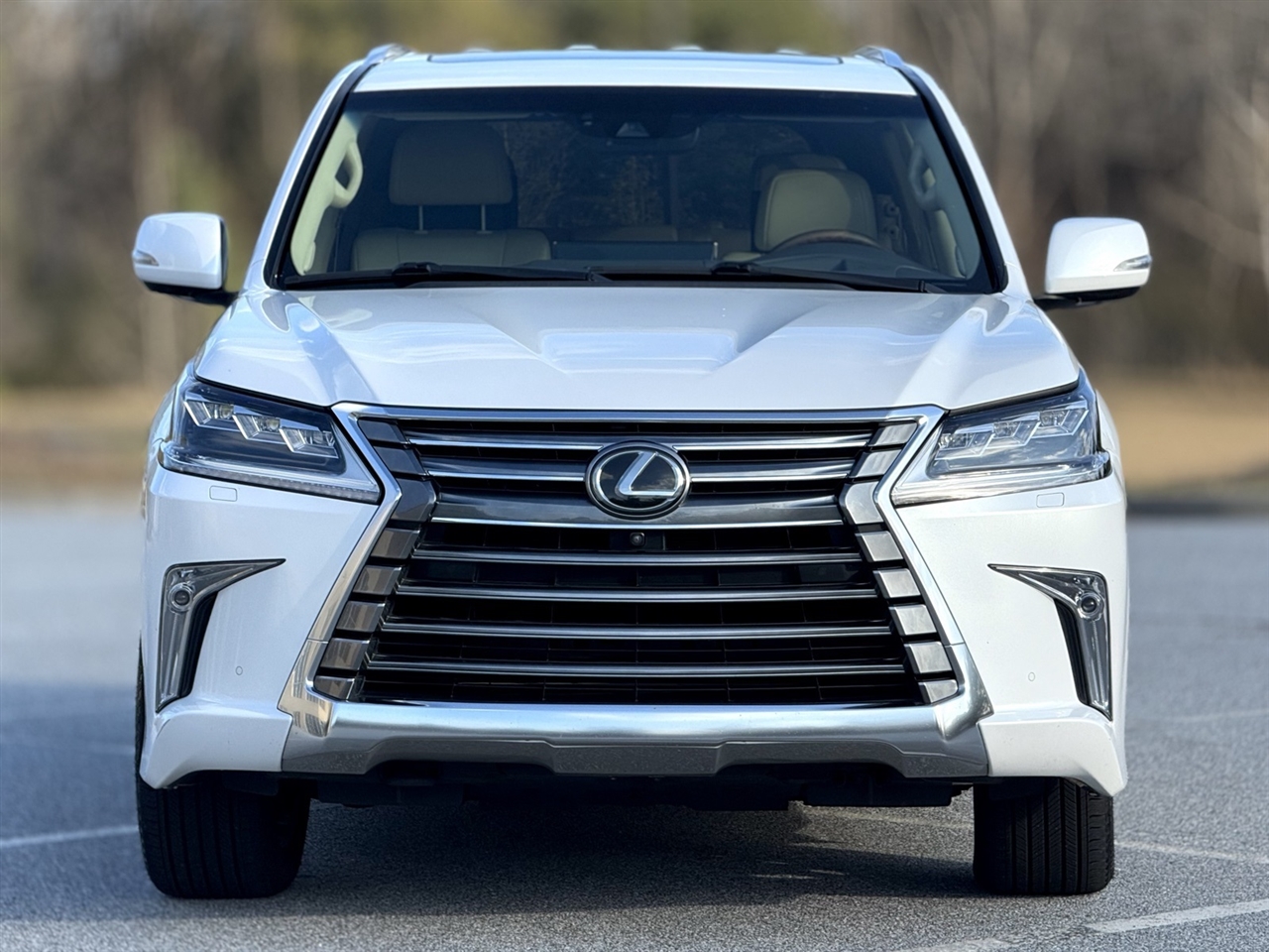Lexus LX  2020