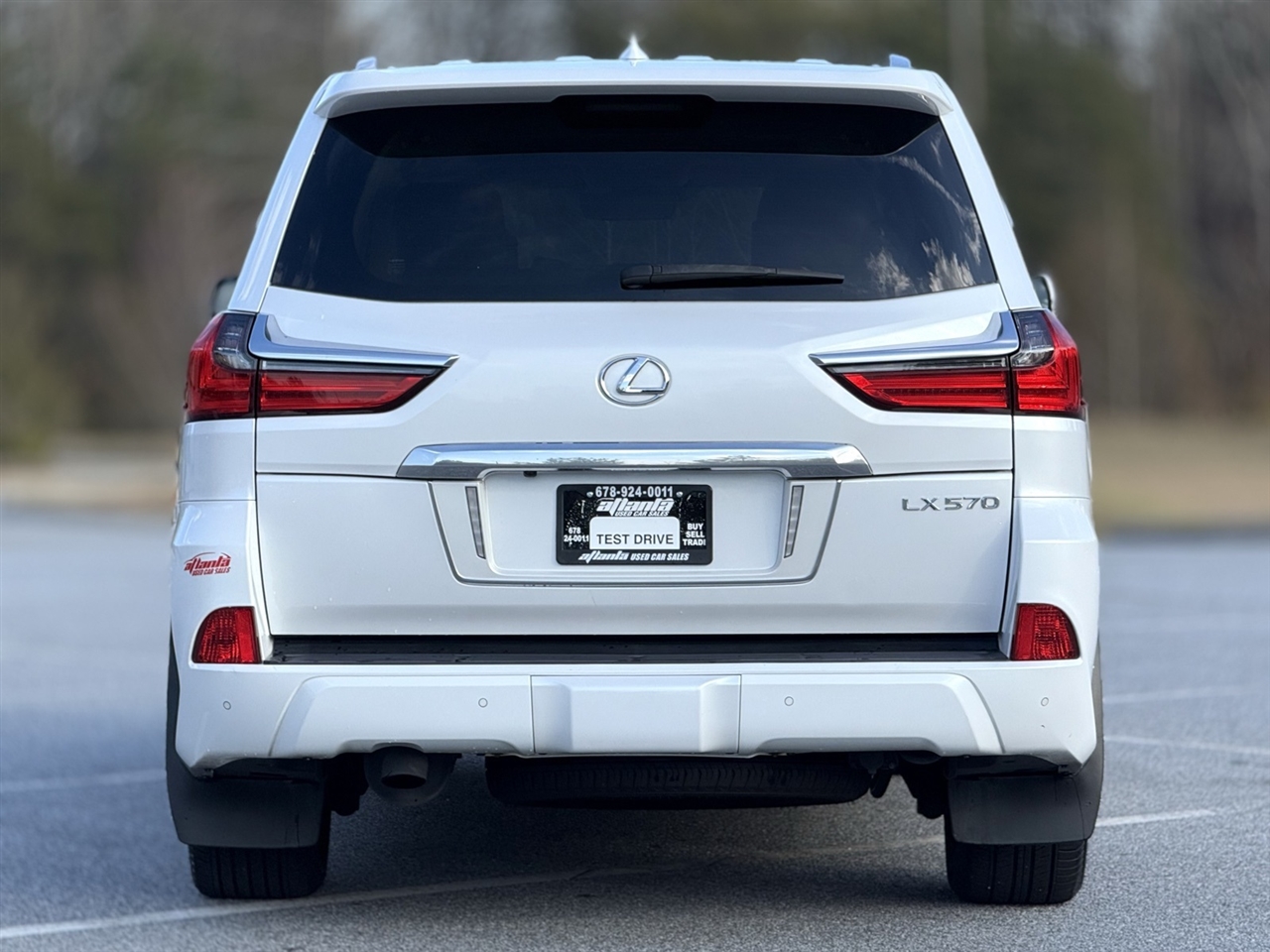Lexus LX  2020