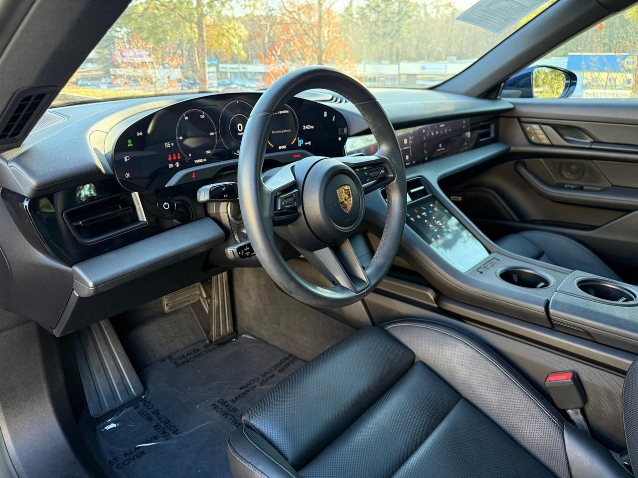 Porsche Taycan  2022