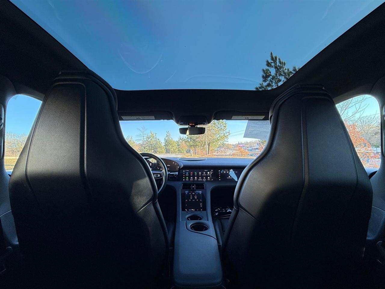 Porsche Taycan  2022