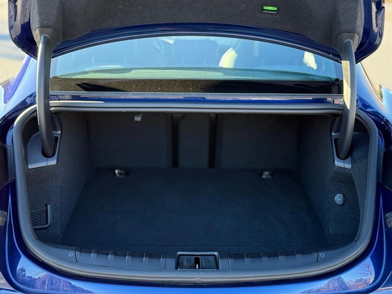 Porsche Taycan  2022