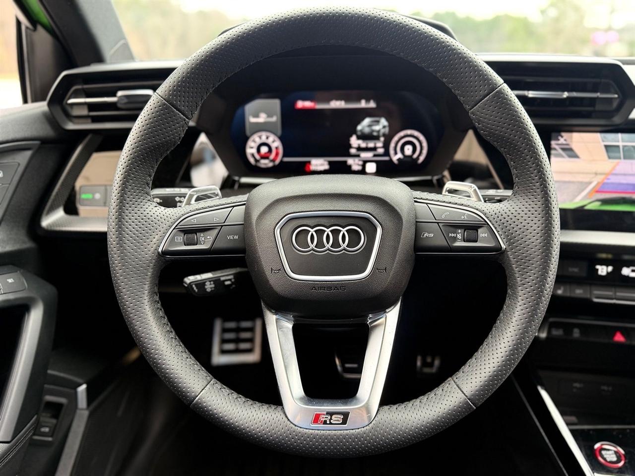 Audi RS 3  2024