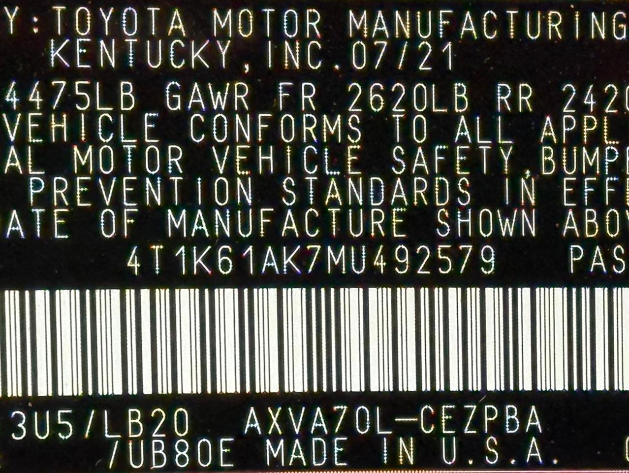 Toyota Camry  2021