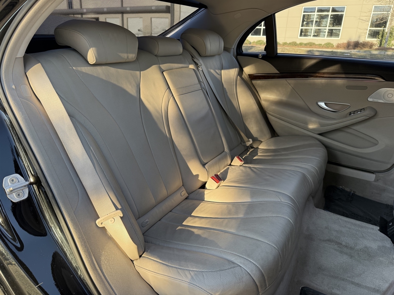 Mercedes-Benz S-Class  2015