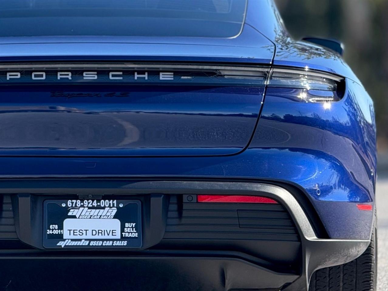 Porsche Taycan  2020