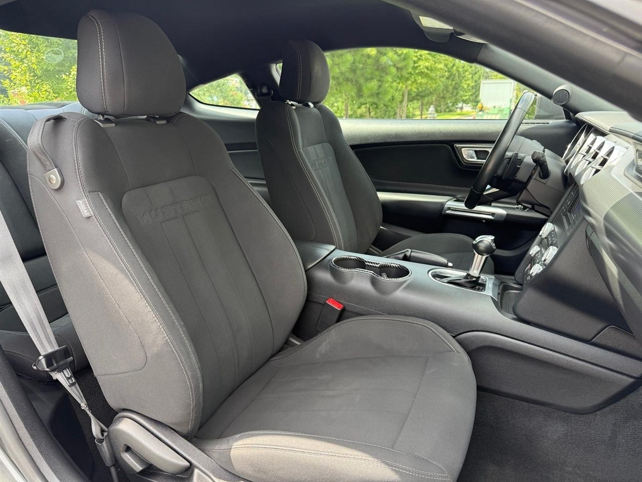 Ford Mustang  2019