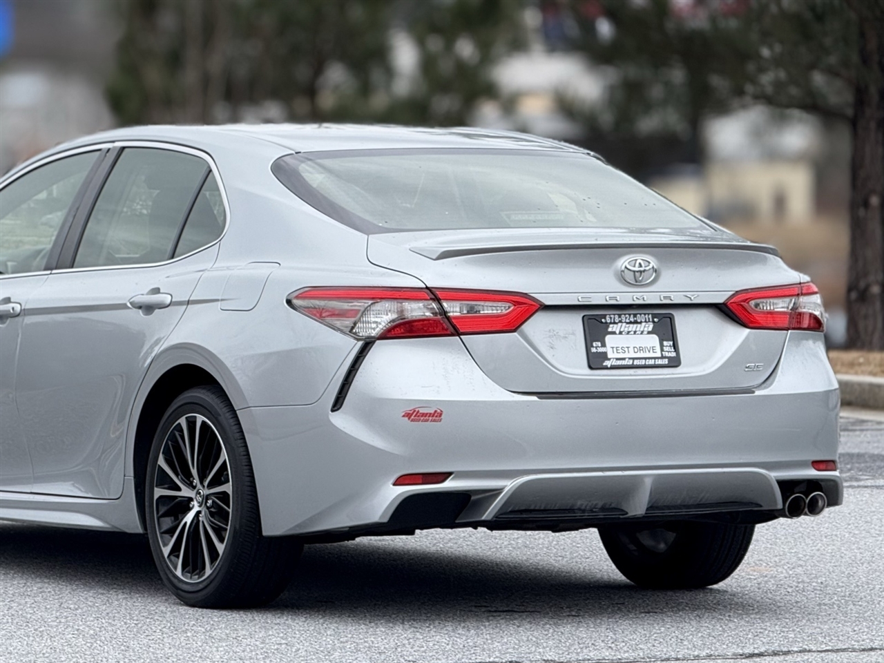 Toyota Camry  2018