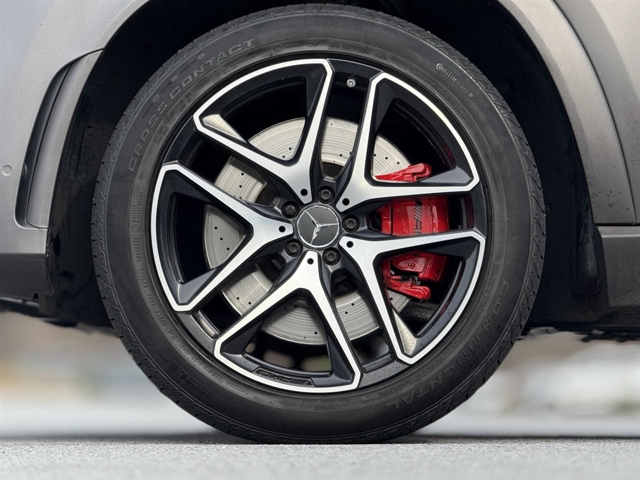 Mercedes-Benz GLE  2023