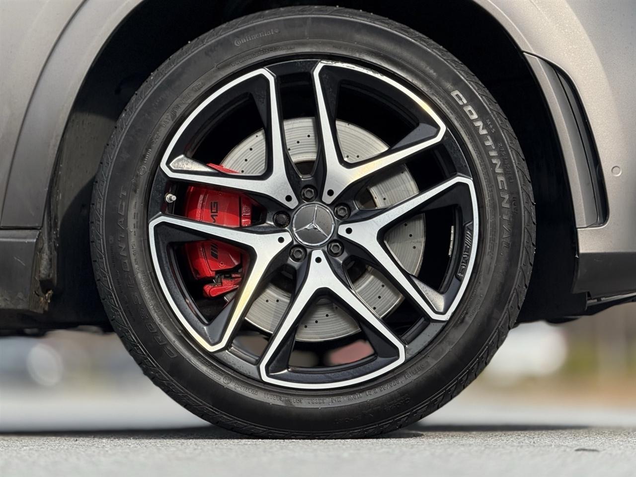 Mercedes-Benz GLE  2023