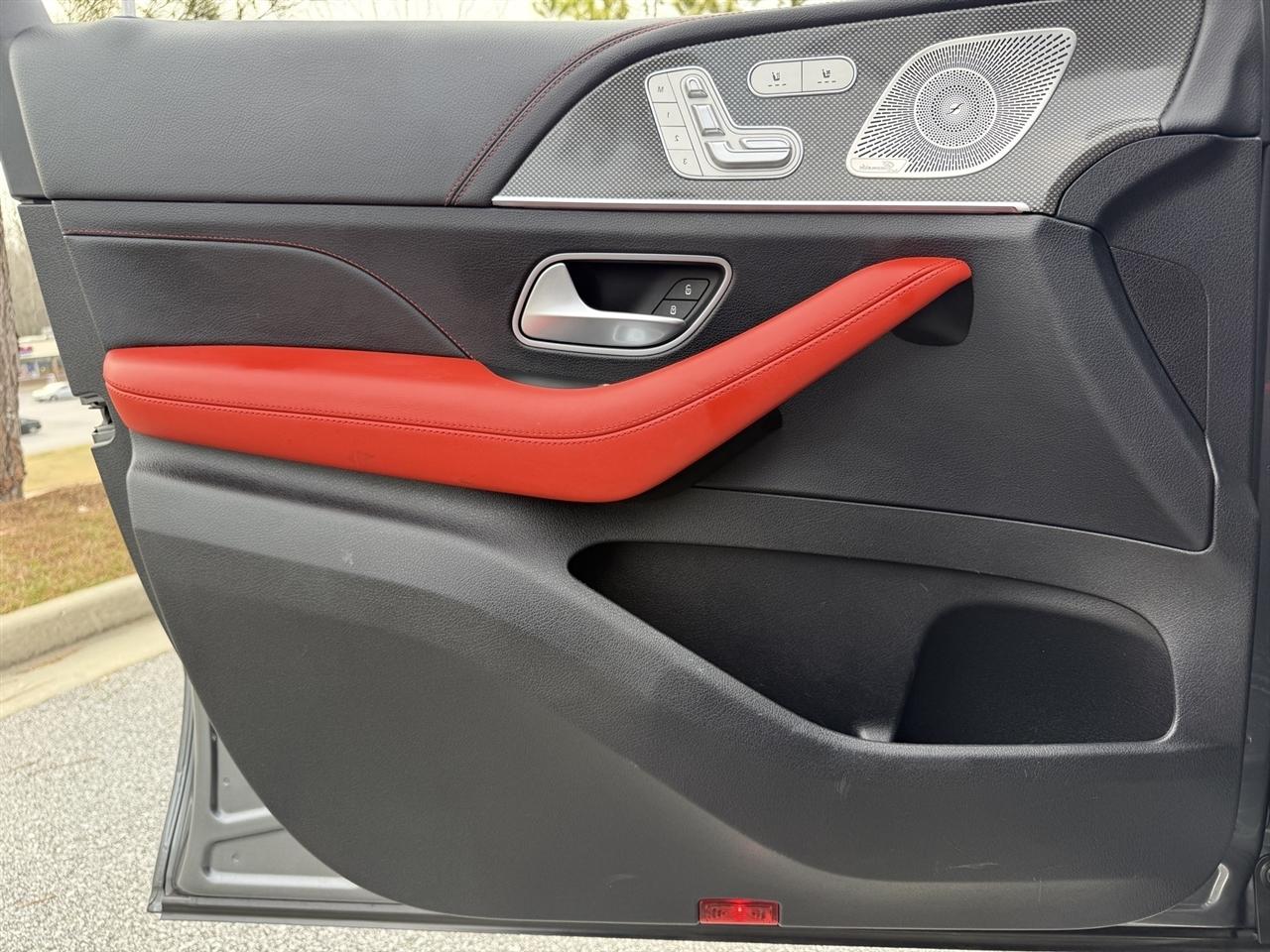 Mercedes-Benz GLE  2023