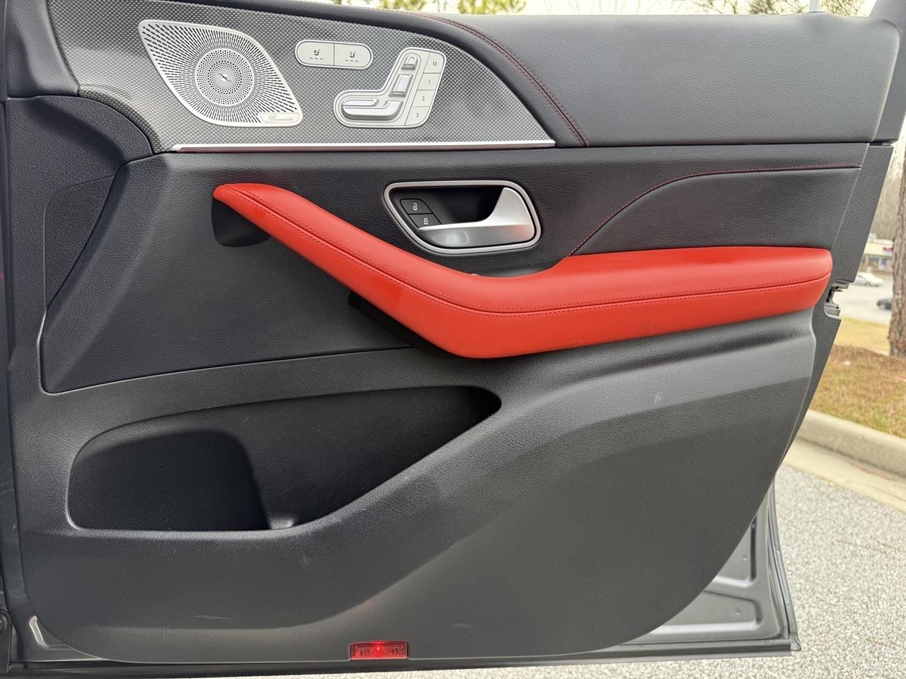 Mercedes-Benz GLE  2023