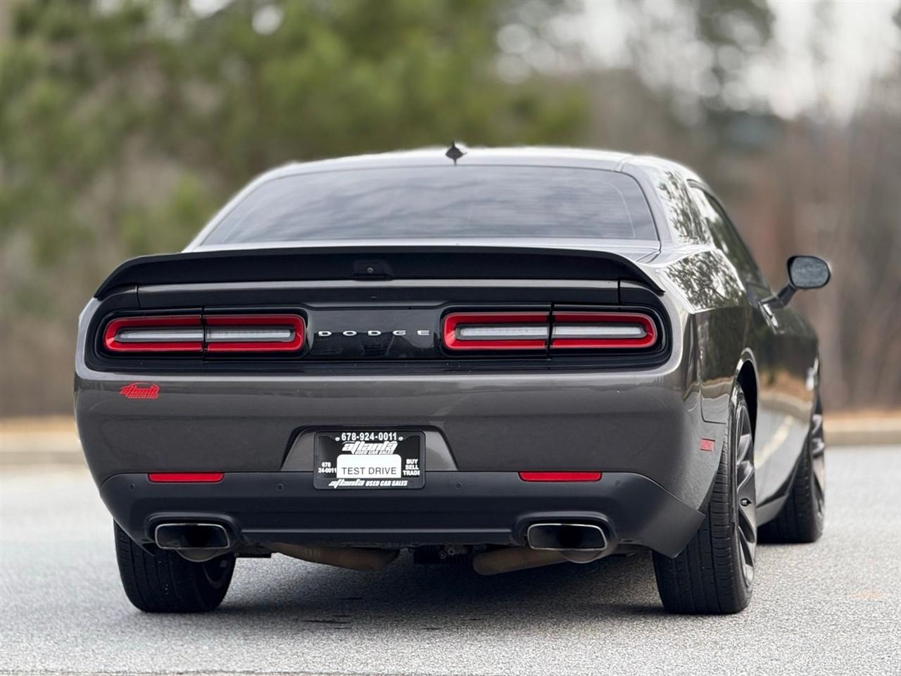 Dodge Challenger  2020