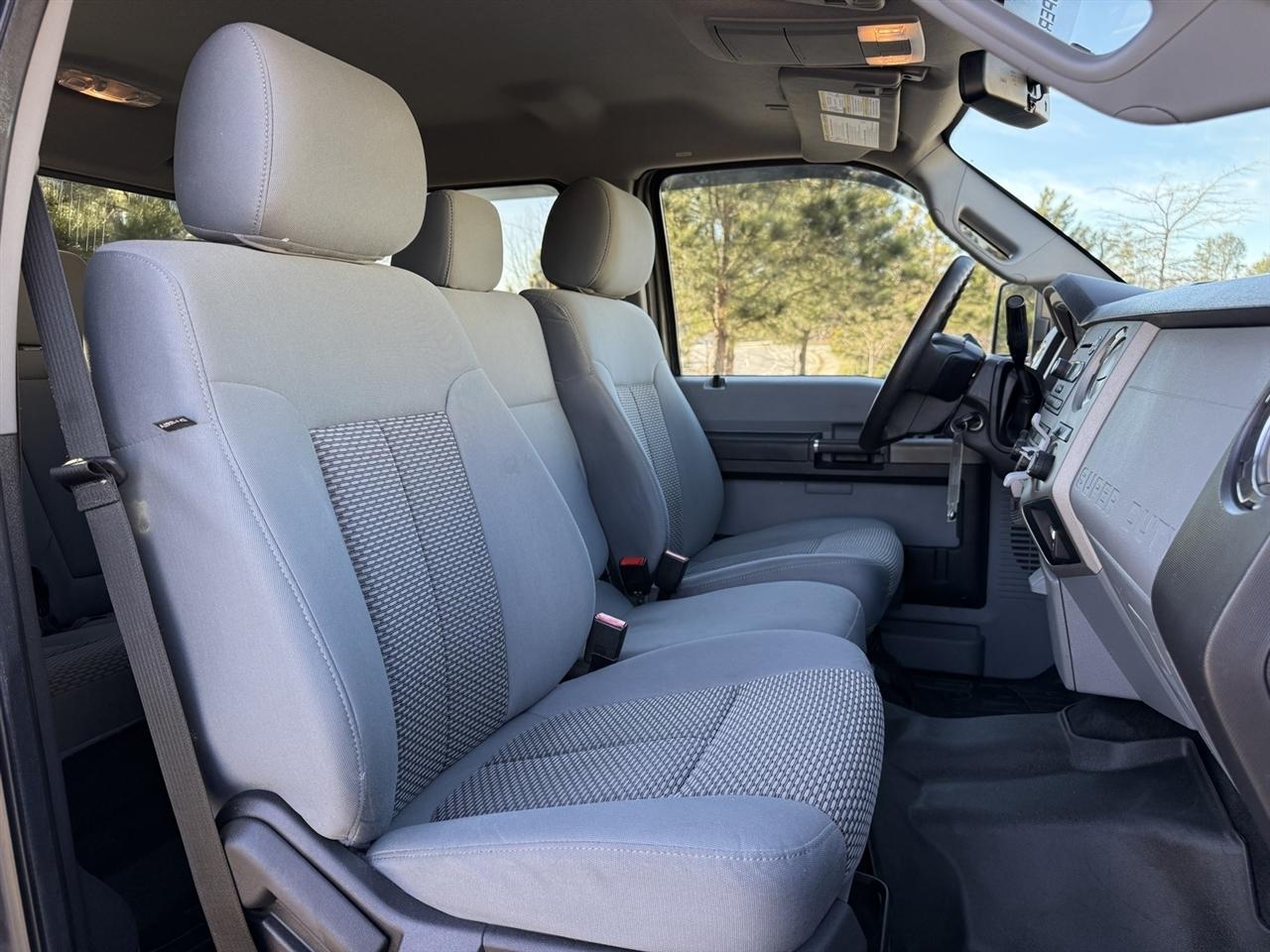 Ford Super Duty F-250 SRW  2015