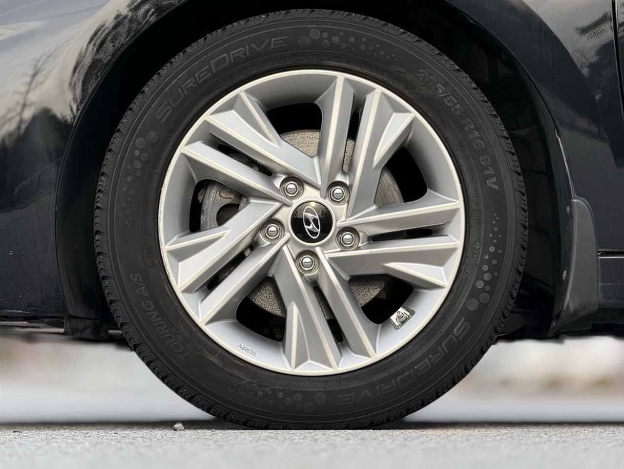 Hyundai Elantra  2020